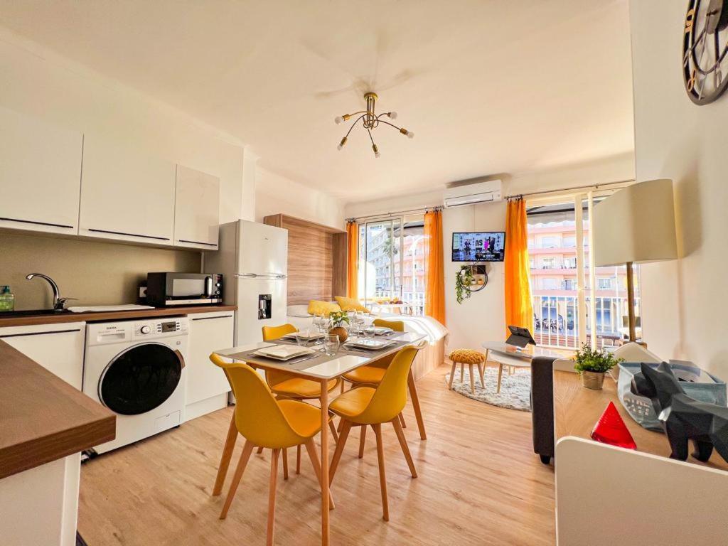 Appartement Vue Mer Parking Prive Place Med Canet Exterior foto