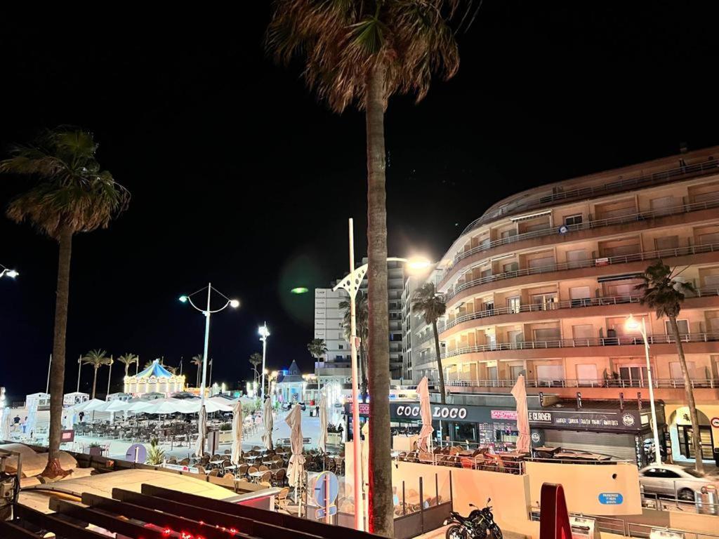 Appartement Vue Mer Parking Prive Place Med Canet Exterior foto